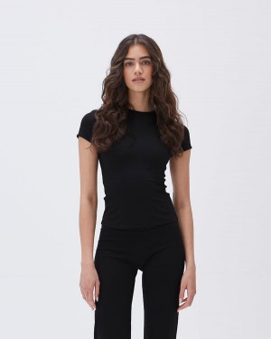 Adanola Ultimate Kurzes Sleeve Longline Top Schwarz | SN-ADA56479