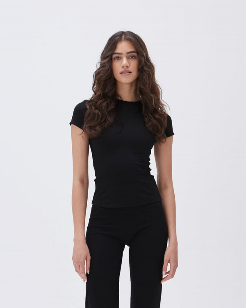 Adanola Ultimate Kurzes Sleeve Longline Top Schwarz | SN-ADA56479
