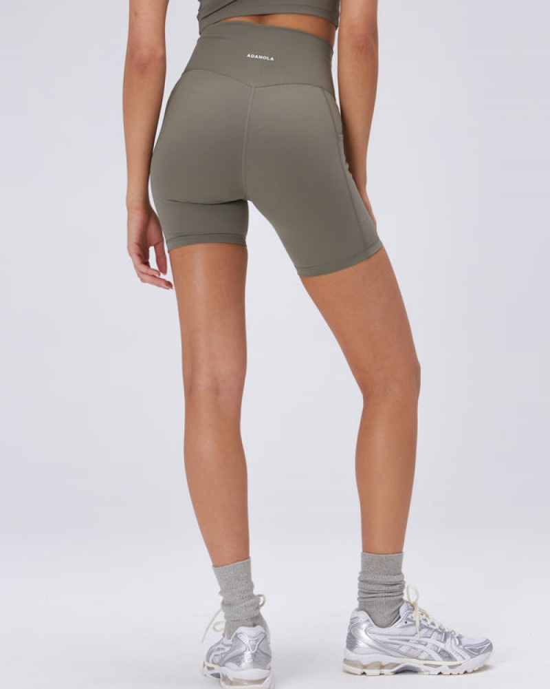 Adanola Ultimate Pocket Crop Shorts Olivgrün Grün | SN-ADA56609