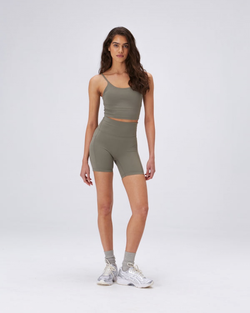 Adanola Ultimate Pocket Crop Shorts Olivgrün Grün | SN-ADA56609